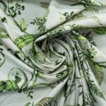 PRINTED COTTON POPLIN- CREAM/GREEN - Image 2