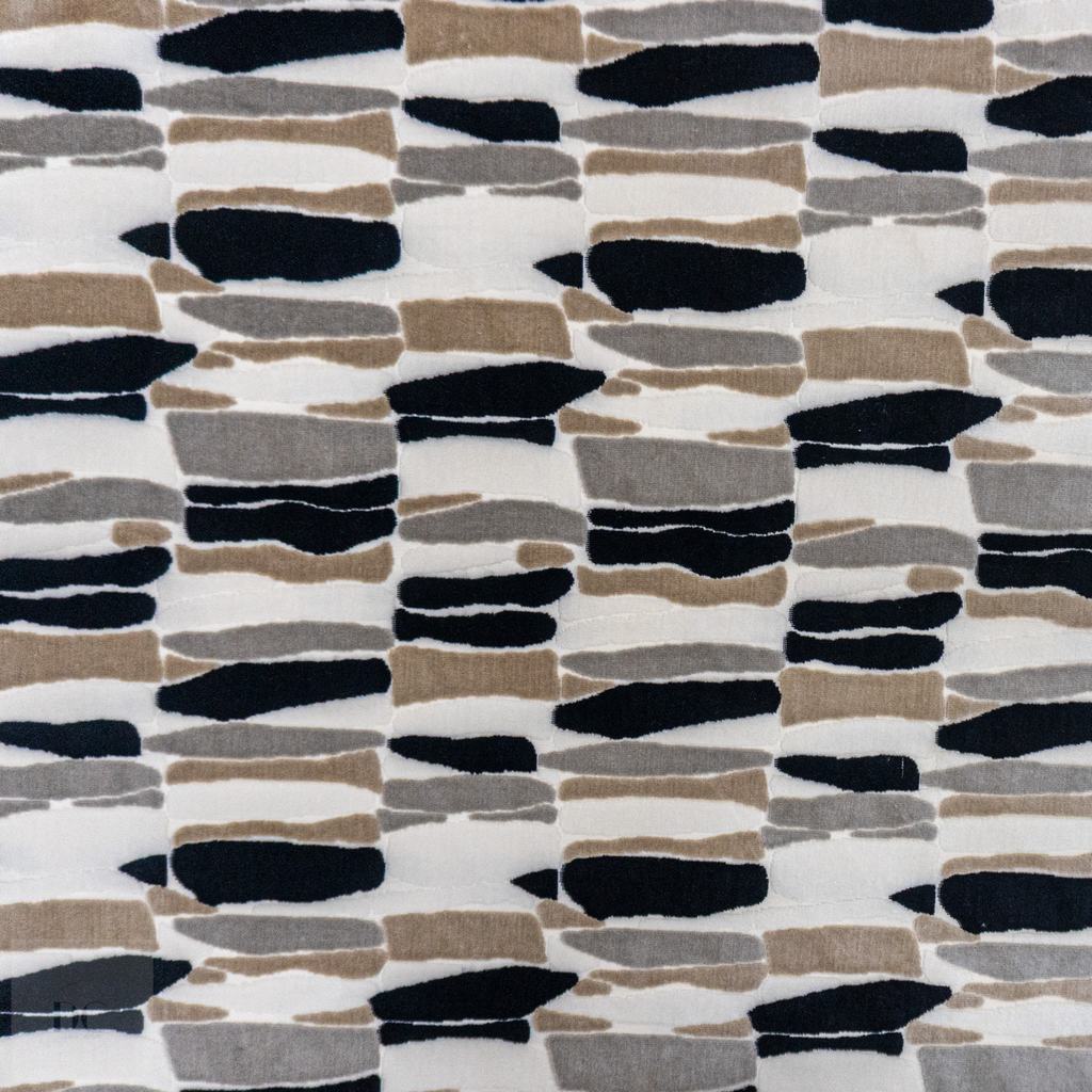 IJS0065FA231.jpg 140CM BALDU UPHOLSTERY - MARMO - Image 1